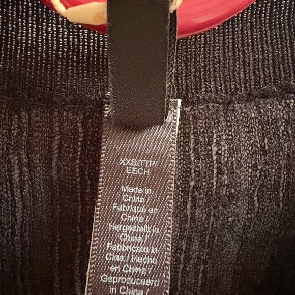 SKIMS Charcoal Buttoned Shirt - Picture 4 of 7